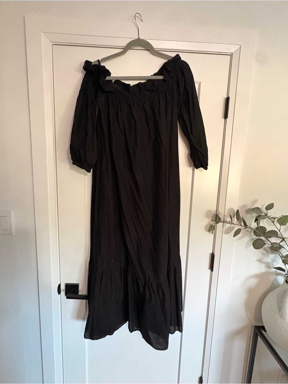 H&M Black Off-Shoulder Maxi Dress with Puff Sleeves
